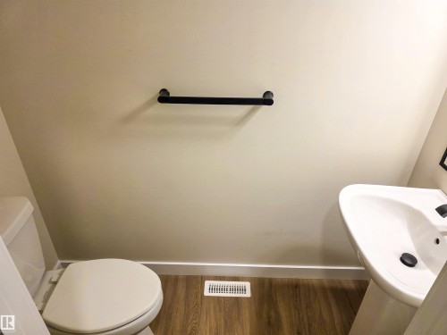 1162 Genesis Lake Boulevard, Stony Plain, AB - Indoor Photo Showing Bathroom