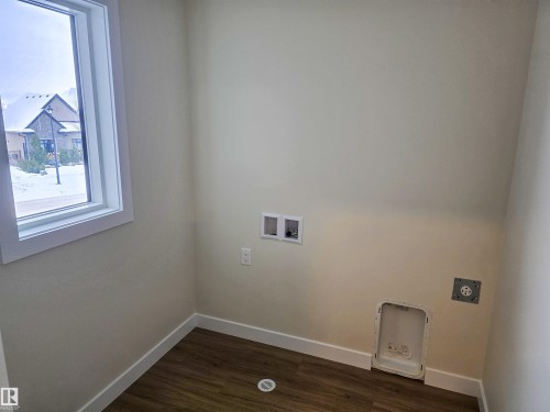 1162 Genesis Lake Boulevard, Stony Plain, AB - Indoor Photo Showing Other Room