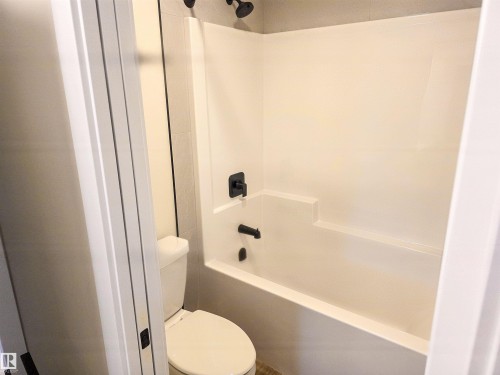 1162 Genesis Lake Boulevard, Stony Plain, AB - Indoor Photo Showing Bathroom