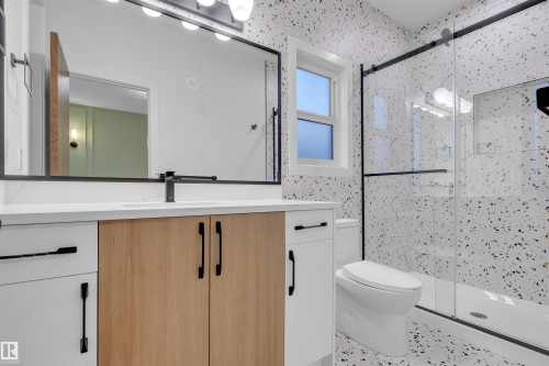 2635 62 Avenue, Rural Leduc County, AB - Indoor Photo Showing Bathroom