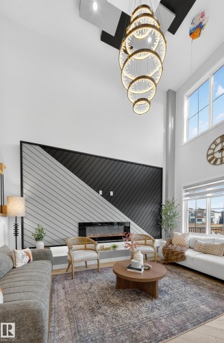 16527 3 Street, Edmonton, AB - Indoor