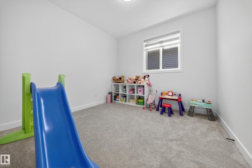 16527 3 Street, Edmonton, AB - Indoor