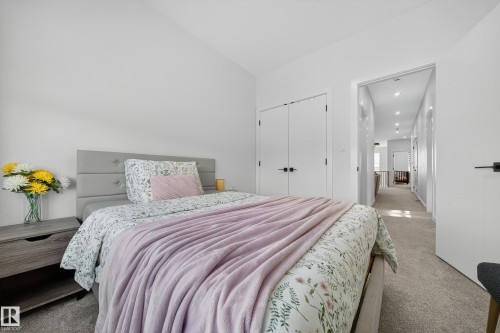 16527 3 Street, Edmonton, AB - Indoor Photo Showing Bedroom