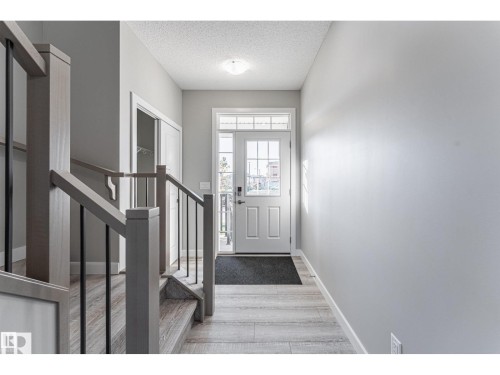 20512 22 Ave Nw, Edmonton, AB - Indoor Photo Showing Other Room