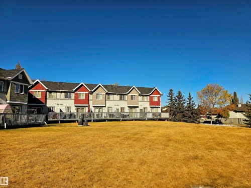 29 1404 Hermitage Road, Edmonton, AB - Outdoor