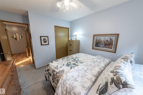 1087 10 Street, Rural Lac Ste. Anne County, AB - Indoor Photo Showing Bedroom