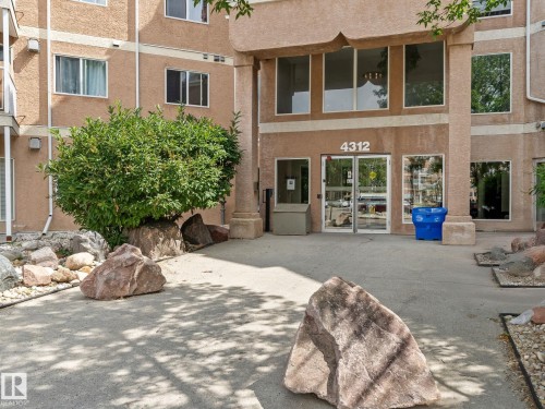 426 4312 139 Avenue, Edmonton, AB - Outdoor