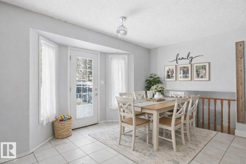 3623 24 Avenue, Edmonton, AB - Indoor Photo Showing Dining Room