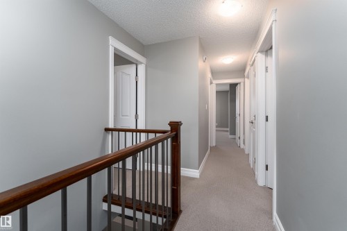 15863 10 Avenue, Edmonton, AB - Indoor Photo Showing Other Room