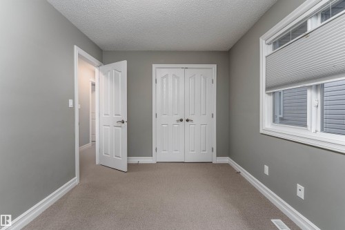 15863 10 Avenue, Edmonton, AB - Indoor Photo Showing Other Room