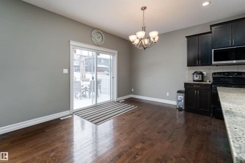 15863 10 Avenue, Edmonton, AB - Indoor