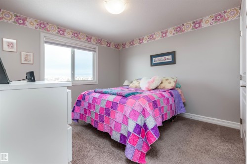16754 122A Street, Edmonton, AB - Indoor Photo Showing Bedroom