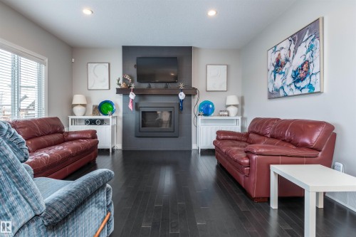 16754 122A Street, Edmonton, AB - Indoor Photo Showing Living Room With Fireplace