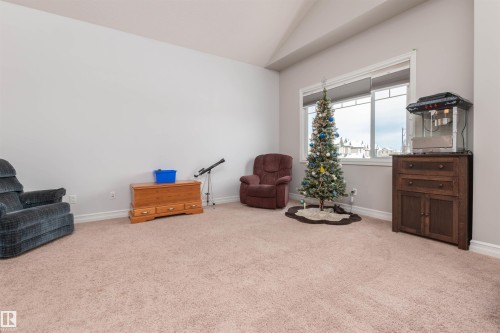 16754 122A Street, Edmonton, AB - Indoor