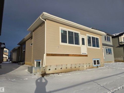 172 Caledon Crescent, Spruce Grove, AB - Outdoor With Exterior