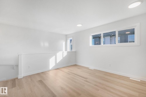 9926 157 Street, Edmonton, AB - Indoor Photo Showing Other Room