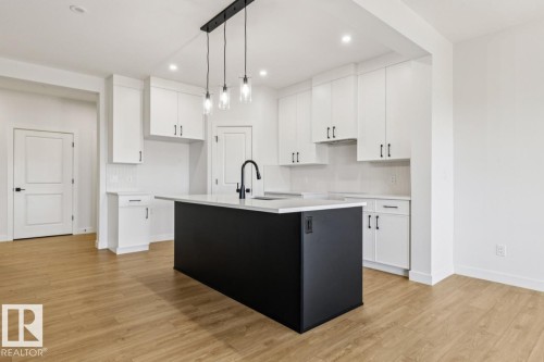 2840 65 Street, Edmonton, AB - Indoor Photo Showing Kitchen With Upgraded Kitchen