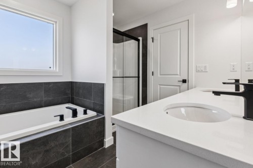 2840 65 Street, Edmonton, AB - Indoor Photo Showing Bathroom