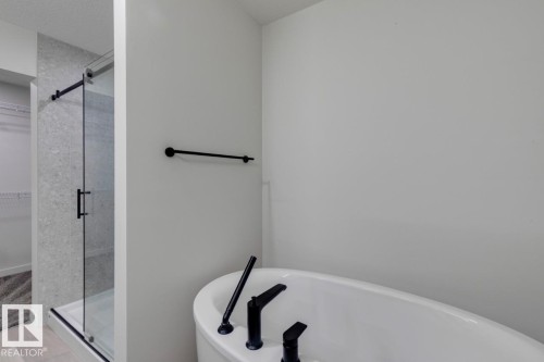 7119 51 Avenue, Beaumont, AB - Indoor