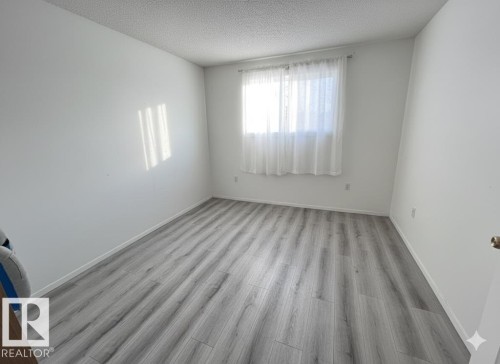 212 2620 Mill Woods Road E, Edmonton, AB - Indoor Photo Showing Other Room