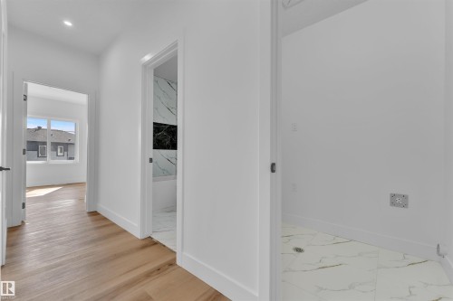 1914 155 Avenue, Edmonton, AB - Indoor Photo Showing Other Room