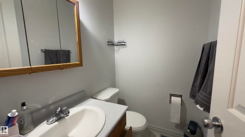 15024 55 Street, Edmonton, AB - Indoor Photo Showing Bathroom