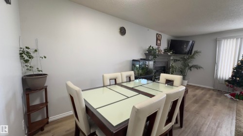 15024 55 Street, Edmonton, AB - Indoor Photo Showing Dining Room