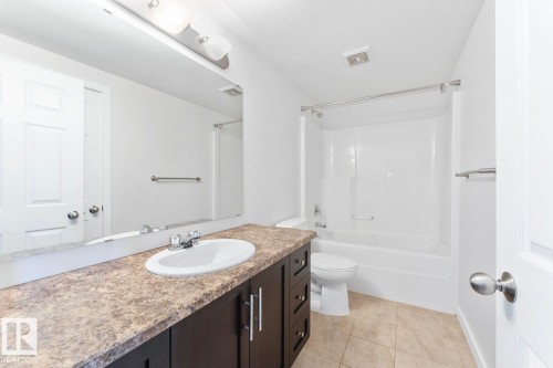 1103 1601 8 Avenue, Cold Lake, AB - Indoor Photo Showing Bathroom