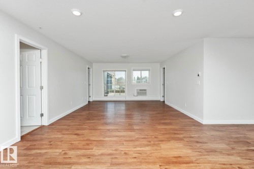 1103 1601 8 Avenue, Cold Lake, AB - Indoor Photo Showing Other Room