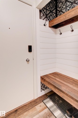 404 10420 93 Street, Edmonton, AB - Indoor Photo Showing Other Room