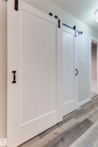 404 10420 93 Street, Edmonton, AB - Indoor Photo Showing Other Room