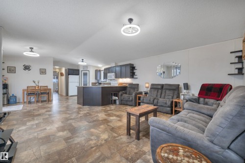 95 Willow Park Estates, Leduc, AB - Indoor Photo Showing Living Room