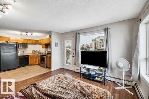 2105 320 Clareview Station Drive, Edmonton, AB - Indoor