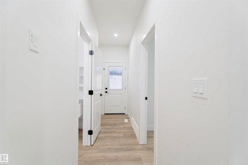 244 Rolston Wynd, Leduc, AB - Indoor Photo Showing Other Room