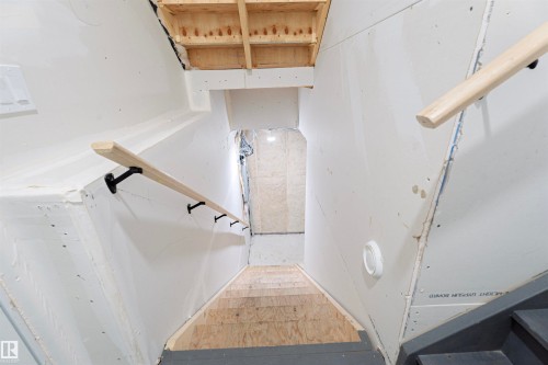 244 Rolston Wynd, Leduc, AB - Indoor Photo Showing Other Room