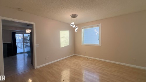 13085 39 Street, Edmonton, AB - Indoor Photo Showing Other Room