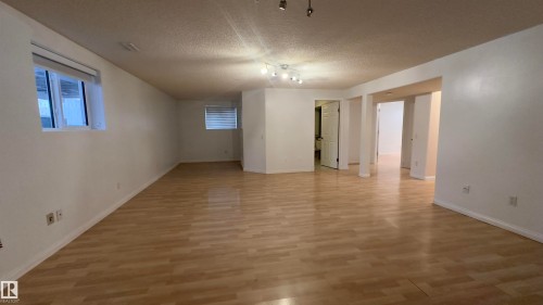 13085 39 Street, Edmonton, AB - Indoor Photo Showing Other Room