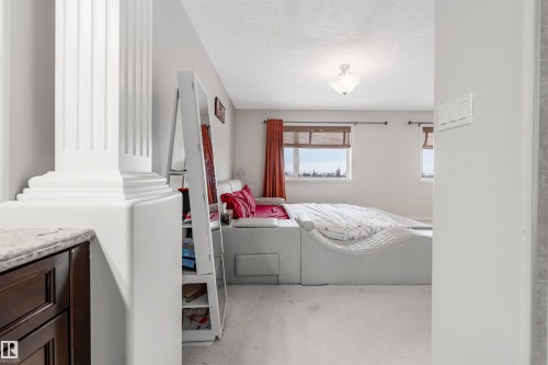 20524 58 Avenue, Edmonton, AB - Indoor