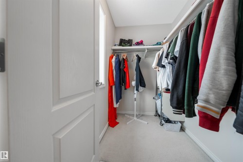 20524 58 Avenue, Edmonton, AB - Indoor With Storage