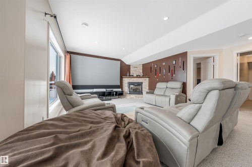 20524 58 Avenue, Edmonton, AB - Indoor Photo Showing Living Room With Fireplace