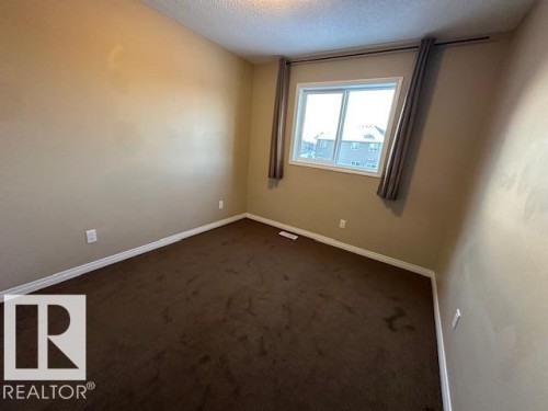 3117 Arthurs Crescent, Edmonton, AB - Indoor Photo Showing Other Room