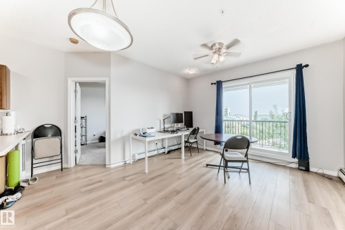 307 10118 95 Street, Edmonton, AB - Indoor