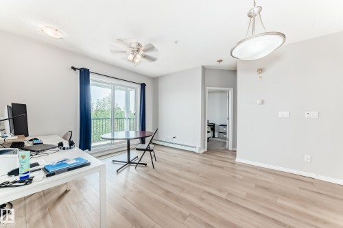 307 10118 95 Street, Edmonton, AB - Indoor