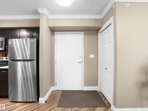 402 14604 125 Street, Edmonton, AB - Indoor