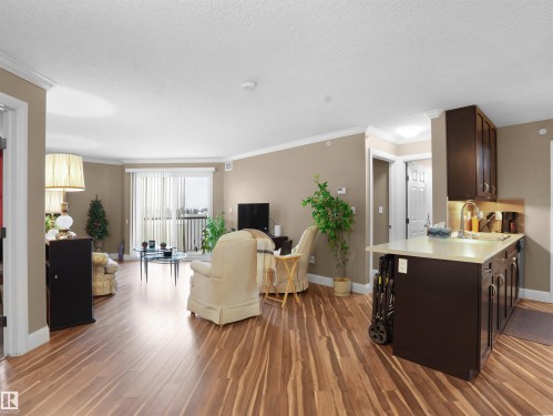 402 14604 125 Street, Edmonton, AB - Indoor