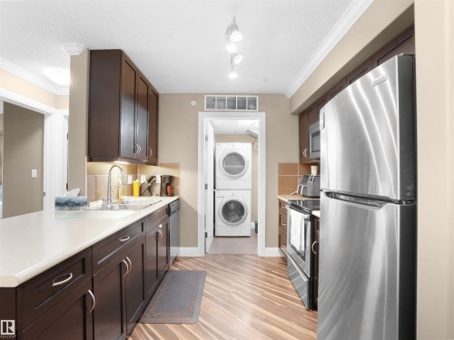 402 14604 125 Street, Edmonton, AB - Indoor Photo Showing Kitchen