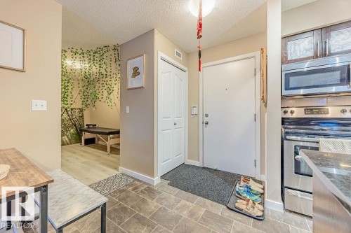 310 12025 22 Avenue, Edmonton, AB - Indoor
