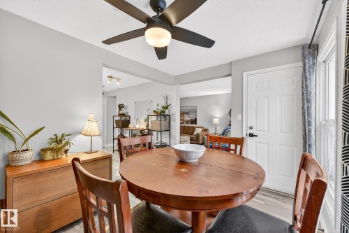 7 Grandview Ridge, St. Albert, AB - Indoor Photo Showing Dining Room