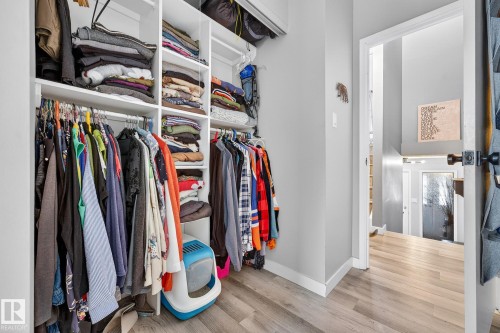 Spacious closet featuring light wood-style floors - 7 Grandview Ridge, St. Albert, AB - Indoor With Storage