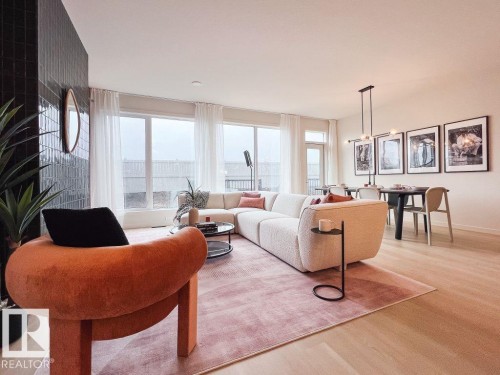 8104 230 Street, Edmonton, AB - Indoor Photo Showing Living Room
